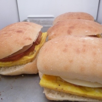 Make Ahead Breakfast: Bacon, Egg, and Cheese Freezer Sandwiches